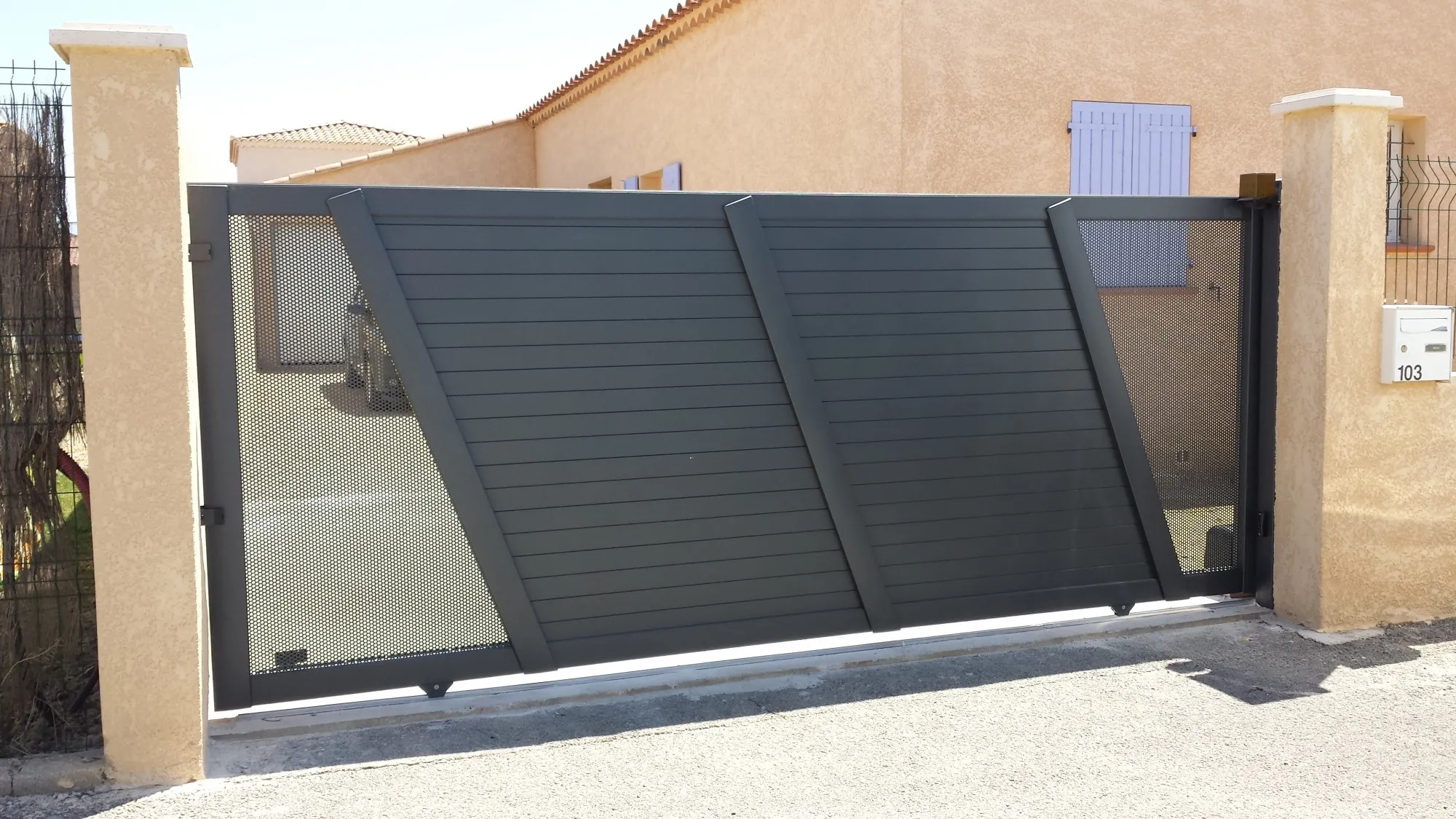 Designed Sliding Gates